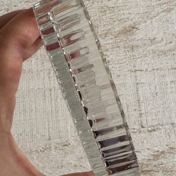 Vintage Clear Glass Heart Shaped Trinket Dish - Picture 6 of 7